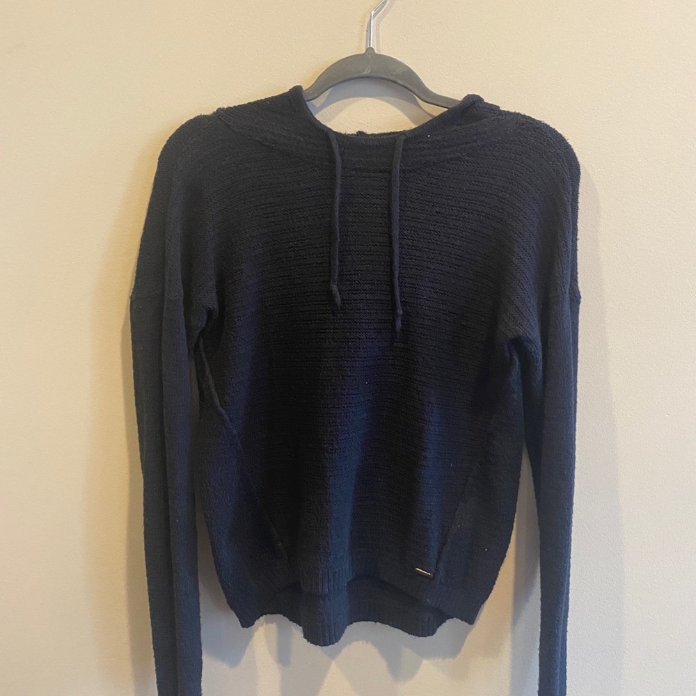 Hooded sweater